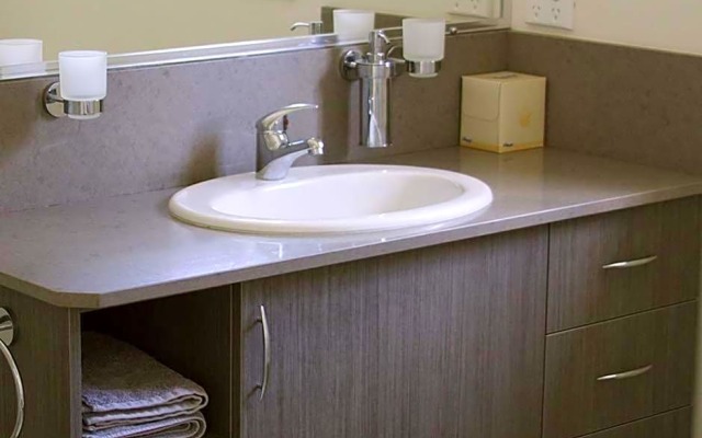 Taits Place Vineyard B & B