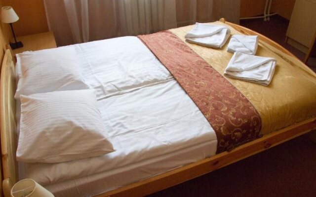 Hotel Iskra