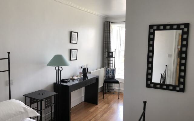 The Glenerne Guest House
