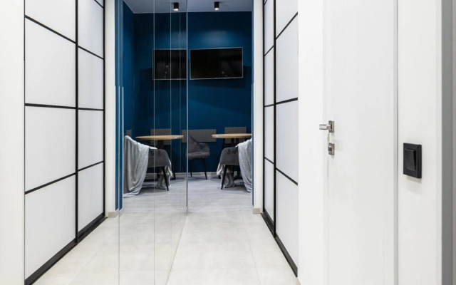 Modern studio apartment in the city of center