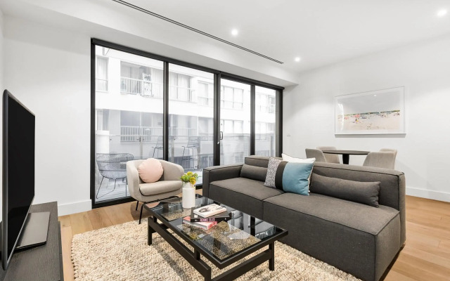 Tyrian Serviced Apartments - Albert Park Lake
