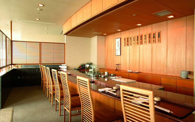 Lake Biwa Otsu Prince Hotel