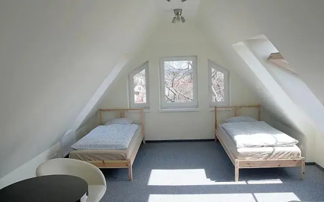 Hostel George