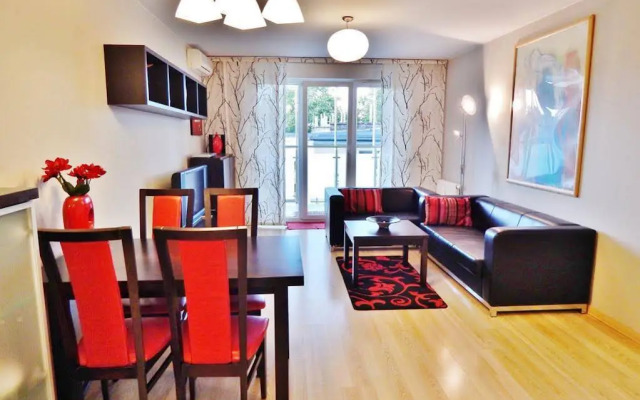 Aravel Old Town Apartments