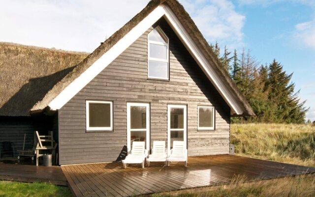 Delightful Holiday Home in Romo With Whirlpool