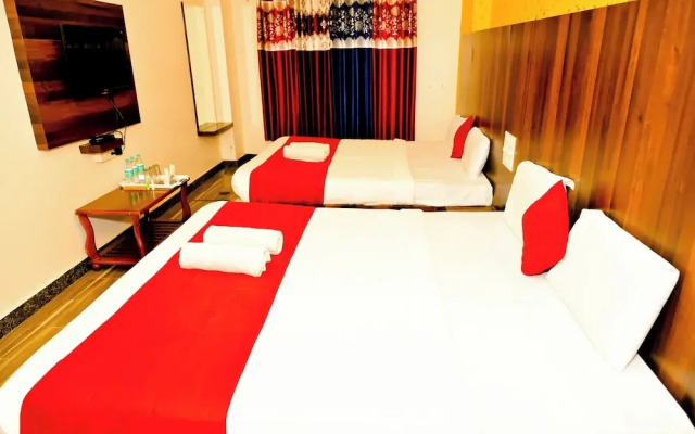 M K Arcade Hotel