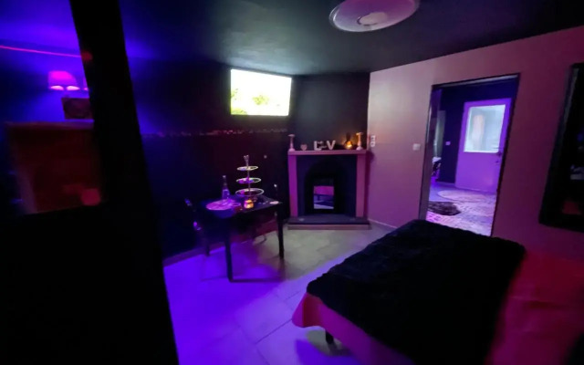 Lover's room 48