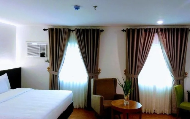 Top Star Hotel Oton