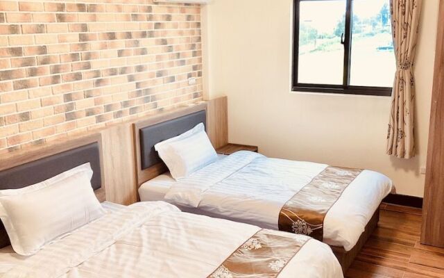Kim-Sharp Homestay