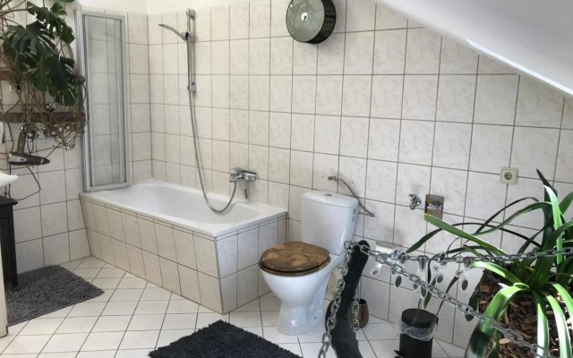 Stadtdschungel FeWo mit Balkon
