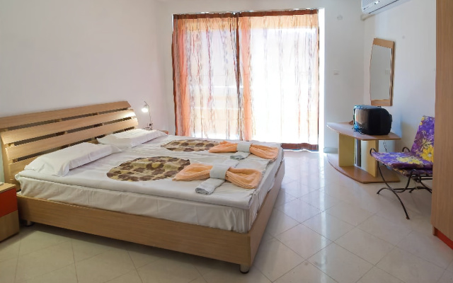 Yassen Mng Apartments