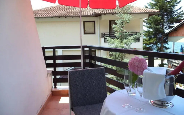 Hotel Dva Bisera