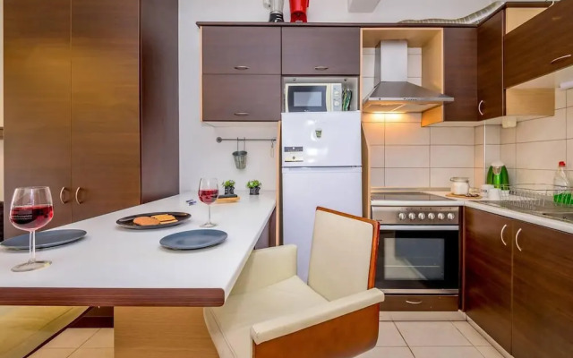 Cozy Panta Remarkable 1-bed Apartment in Orestiada