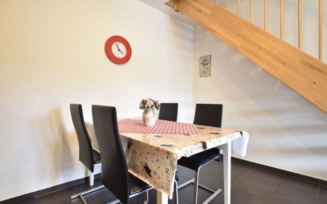 Modern Apartment in Ostseebad Boltenhagen Near Forest