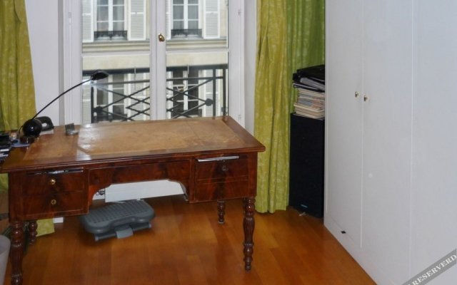 Apartment With 3 Bedrooms in Paris, With Wonderful City View and Wifi