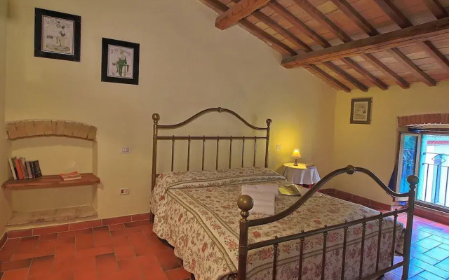 Farmhouse in Umbertide With Pool