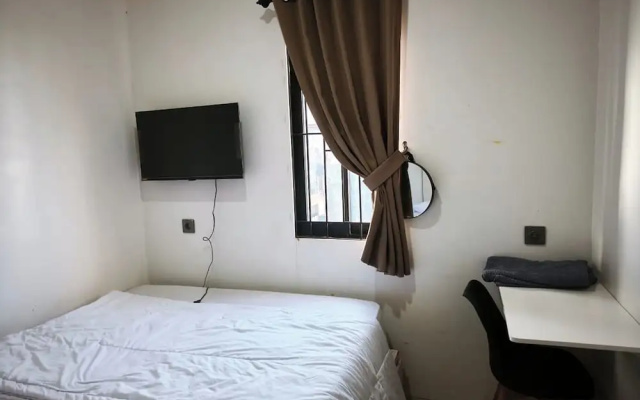 Malano Residence – Guest Rooms – Denpasar