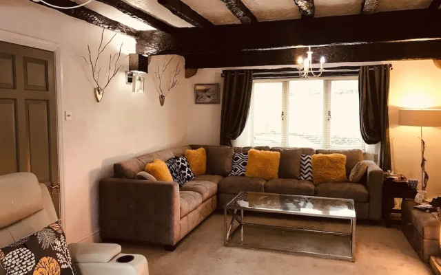 3 Bedroom Country Retreat - Dogs Welcome