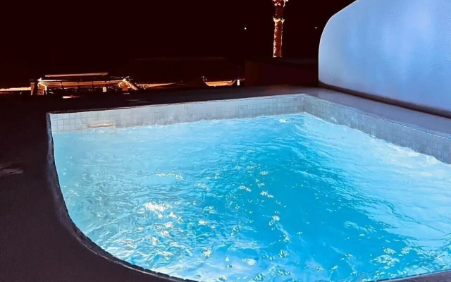 Makris Beach Hotel