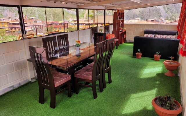 Hostal EL VIAJERO en Ollantaytambo