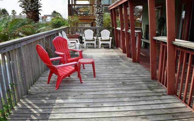 Beach House - Two Bedroom Home