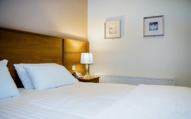 Glen Eden Hotel