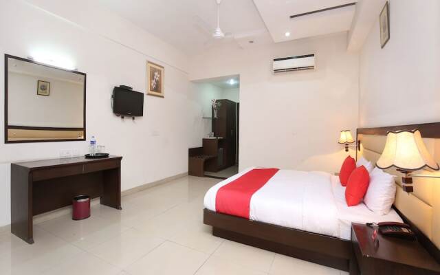 OYO 13876 AA Hotel and Resorts