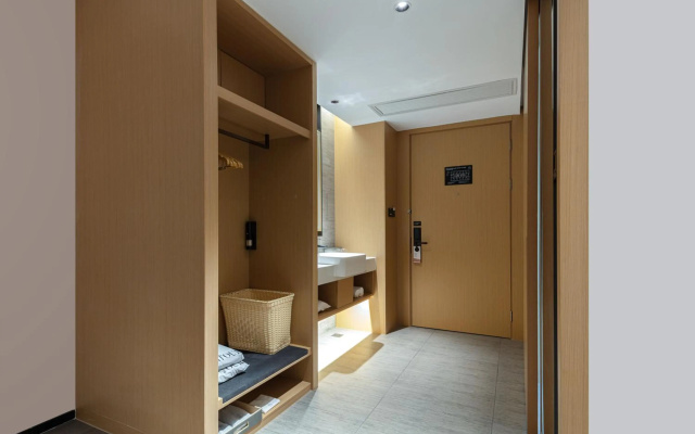 Atour Hotel (Hangzhou Binjiang Binwen Road) – Guest Rooms – Hangzhou