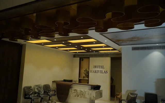 Hotel Harivilas