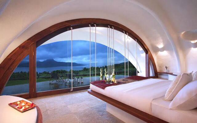 Amanzi - The Boutique Resort