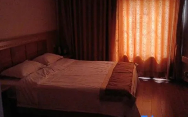 Lanyuan Business Express Hotel