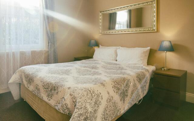 Glenella Guesthouse