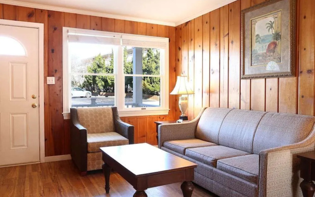 Surf Villa Apartments