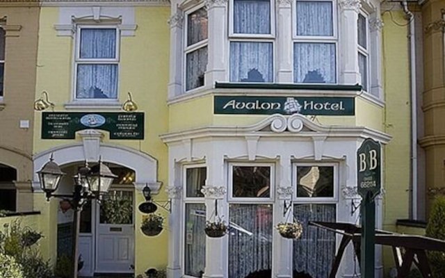 Avalon Hotel - Guest House