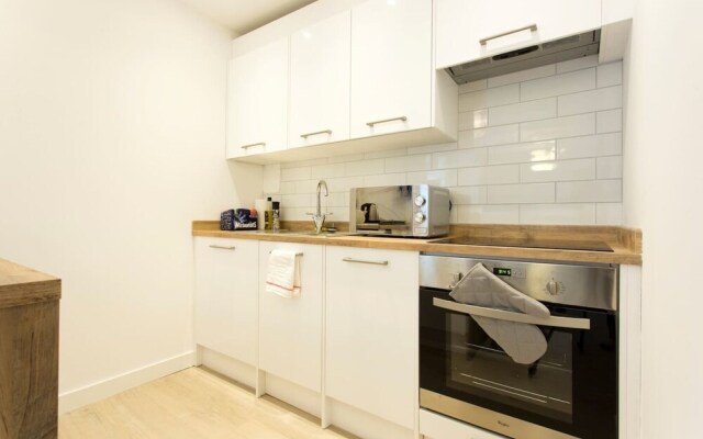 Remarkable 2-bed Apartment in Culross