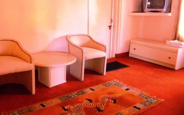 Hotel Yuvraj - Kothi Rao