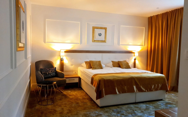 Hotel Corner