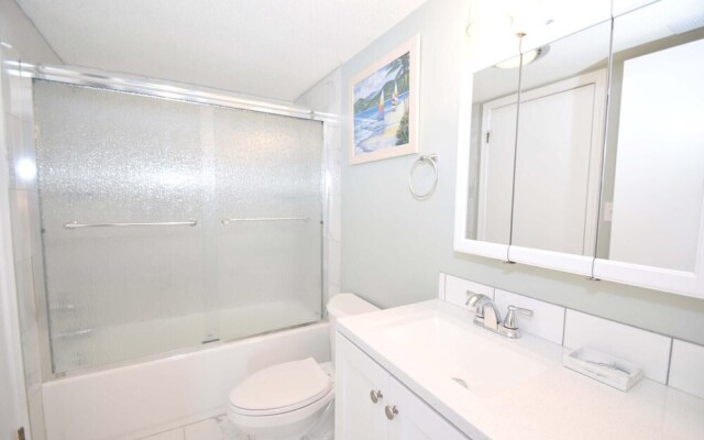 Seascape-heron Harbour 200-9 2 Bedroom Condo by RedAwning