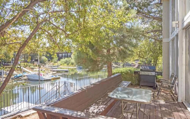 2074 Traverse Court