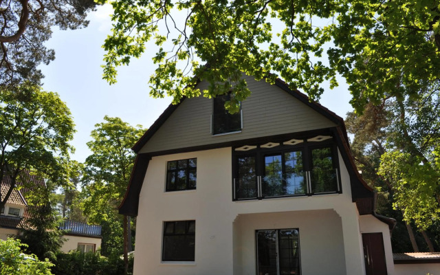 Strandvilla Waldhaus