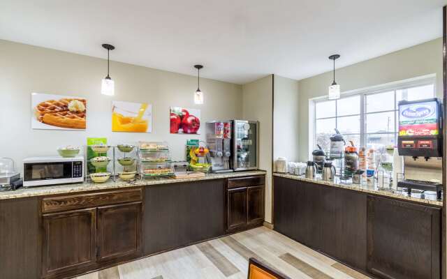 Quality Inn & Suites North Lima - Boardman