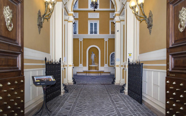 Inn Rome Rooms & Suites