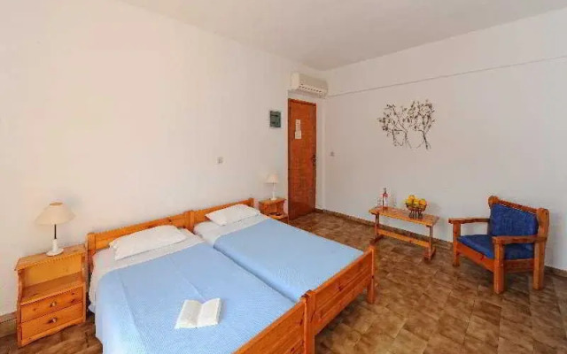 Paloma Garden Hotel