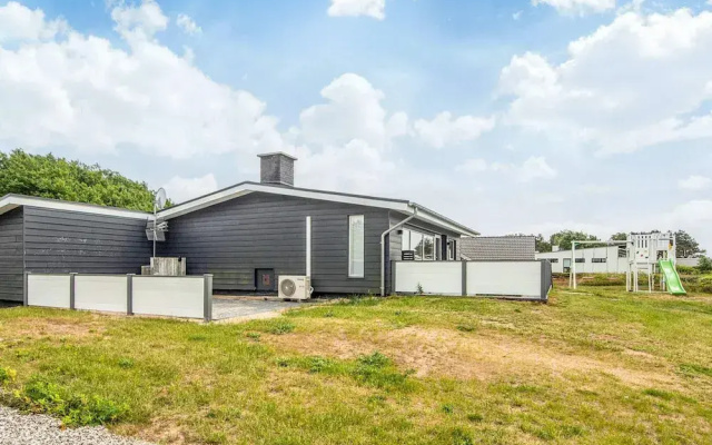 5 Star Holiday Home in Ebeltoft