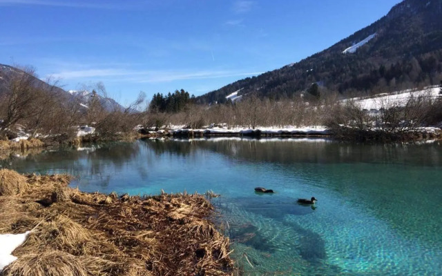 Outstanding Lake View.