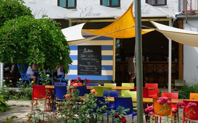 Tihany Yacht Club