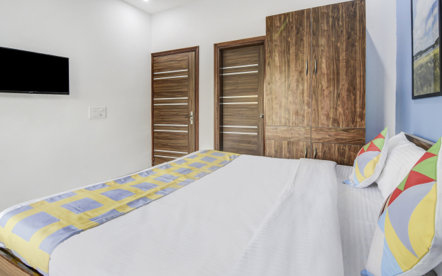 Oyo 81017 Collection O Elegant Stay
