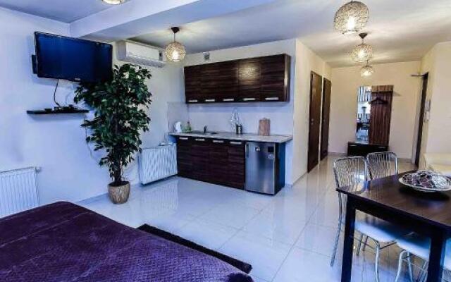 Apart Lux