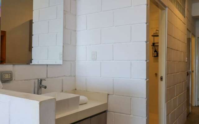 Astonishing 2BR With Spectacular Ocean View