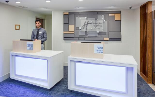 Holiday Inn Express Hotel & Suites Dickinson by IHG